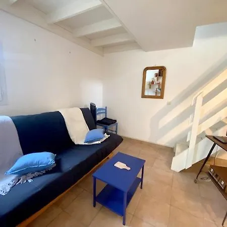 Familiale Proche Avec Jardin Et Terrasse, 6 Personnes, Wifi, Parking Inclus - Fr-1-782-67 *