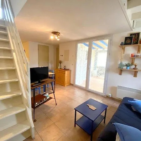 Familiale Proche Avec Jardin Et Terrasse, 6 Personnes, Wifi, Parking Inclus - Fr-1-782-67 别墅
